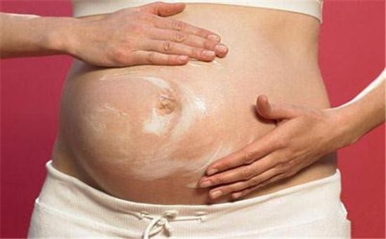 孕妇肚皮痒是怎么回事？孕妇肚子痒可以擦什么