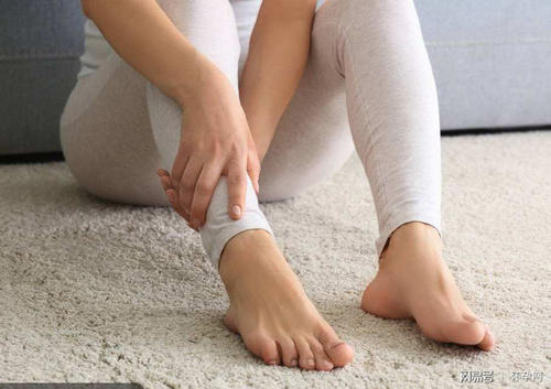 孕妇腿抽筋是怎么回事？孕期如何避免腿抽筋