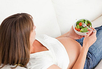 孕妇胃酸过多吃什么好？