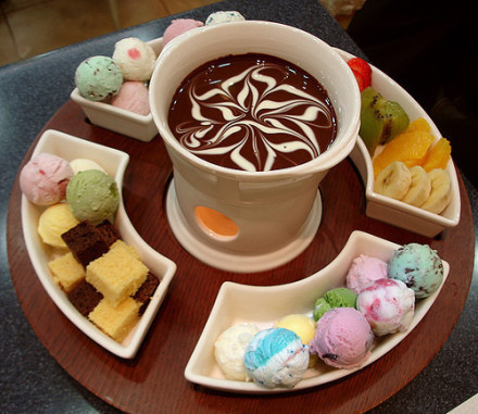 孕妇能吃冰淇淋吗？怀孕吃冰激凌好吗？