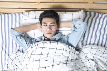 裸睡可以提高精子质量吗 裸睡对男性好吗？4