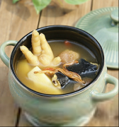 孕妇能喝蛇汤吗？怀孕喝蛇汤要防寄生虫