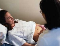怀孕期孕妇得子宫肌瘤怎么办？需要注意什么