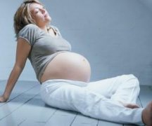 孕妇白带有异味是什么原因？怎么办？